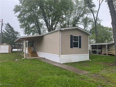 5182 Center Rd SE, New Philadelphia, OH, 44663