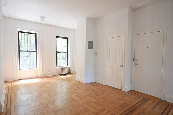 Rented by Rolling Stone Realty LLC | media 6