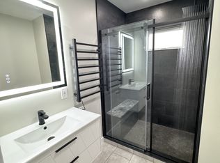 34 Curry Cir FL 1ST, Swampscott, MA 01907