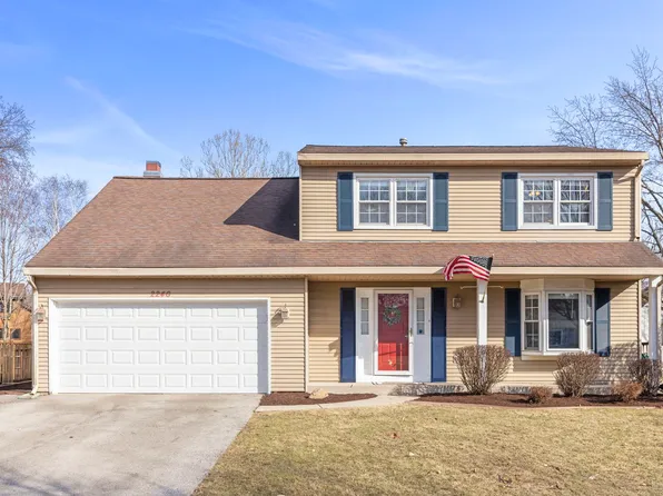2240 Mecan Dr, Naperville, IL 60564