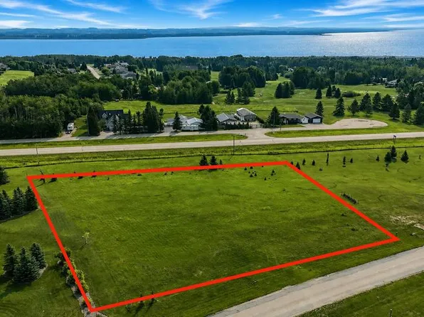12 Bruhn Bnd, Ponoka County, AB T0C 2J0