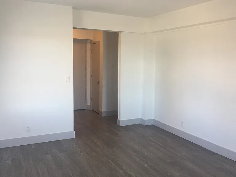 Dining/Living room