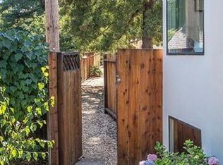 340 Laurel St, San Carlos, CA 94070