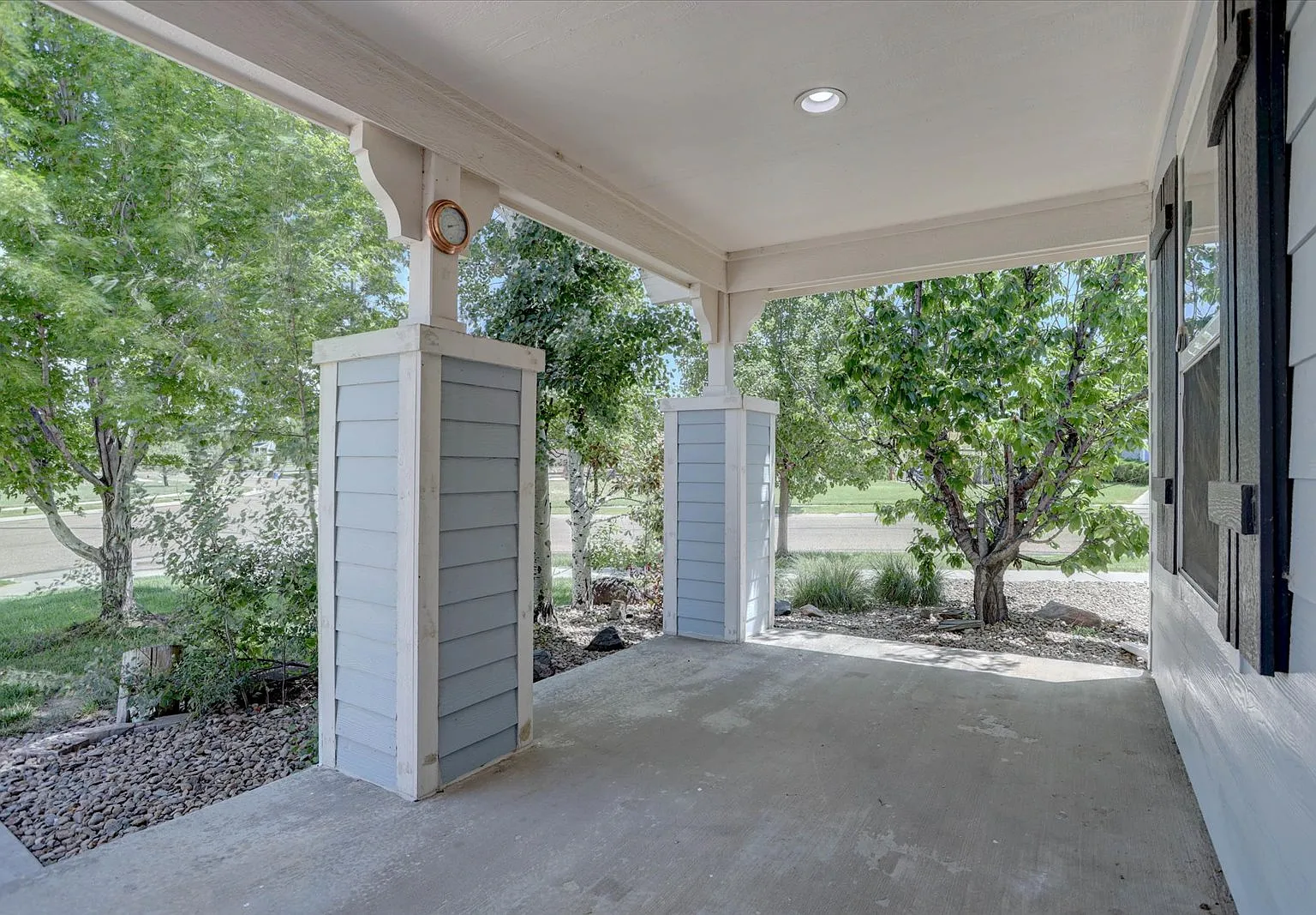 441 Bonanza Dr — Photo 4