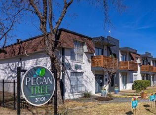 Pecan Tree, Dallas, TX 75220