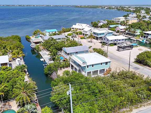 2nd image of 22970 Gasparilla Ln