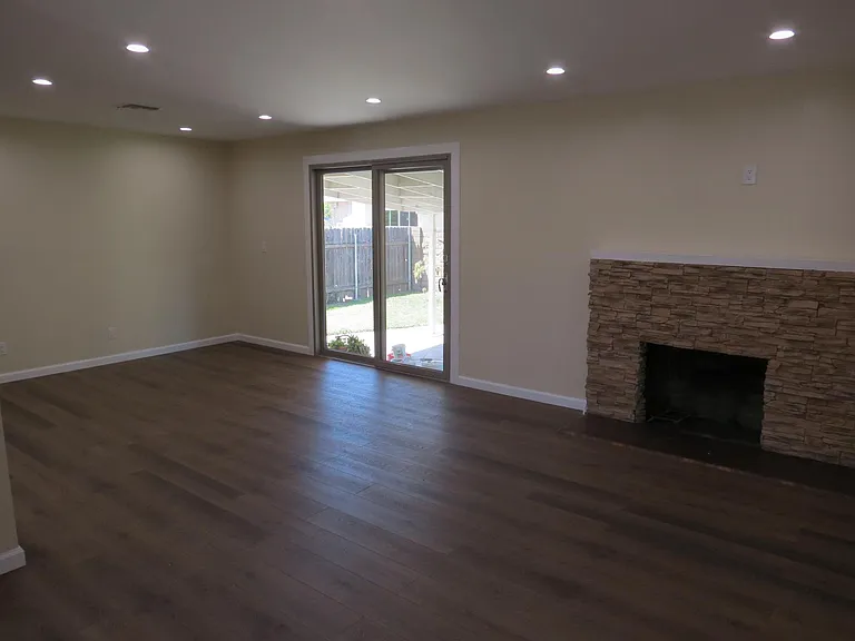 1815 Morrison St — Photo 8