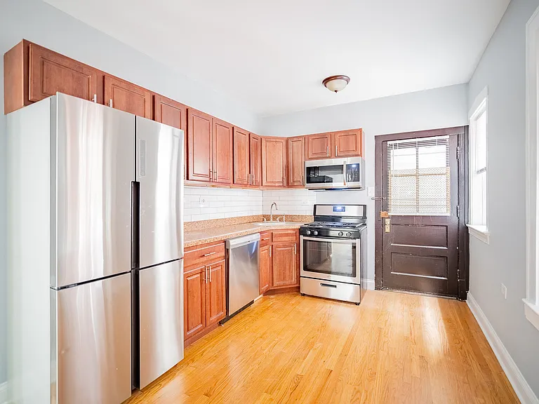 2450-58 W. Wilson/4601-11 N. Campbell — Photo 6