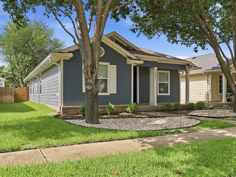 6925 Planters Row Dr — Photo 21