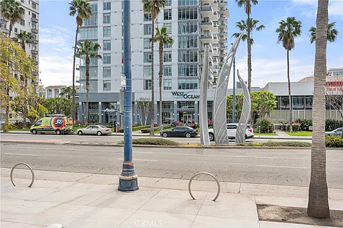 400 W Ocean Blvd Photo 1