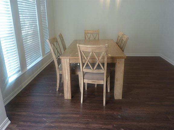 3rd image of 24038 Clipper Hill Ln