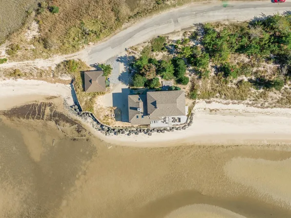 11 N Delaware Ave, Del Haven, NJ 08251