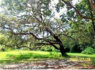 5145 Darlington Rd, Holiday, FL 34690