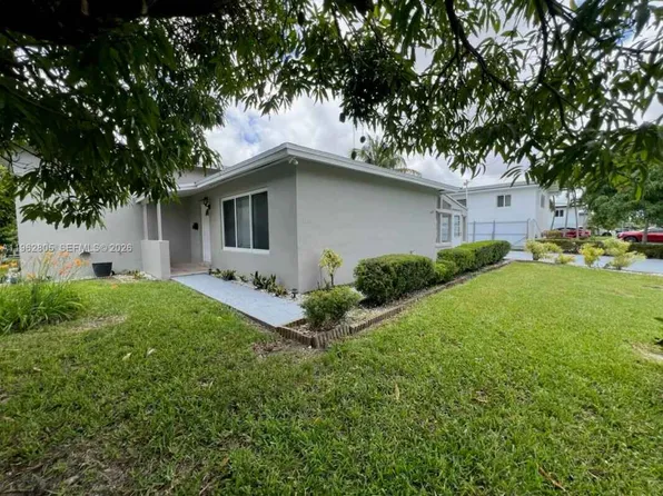1260 NE 200th Ter, Miami, FL 33179