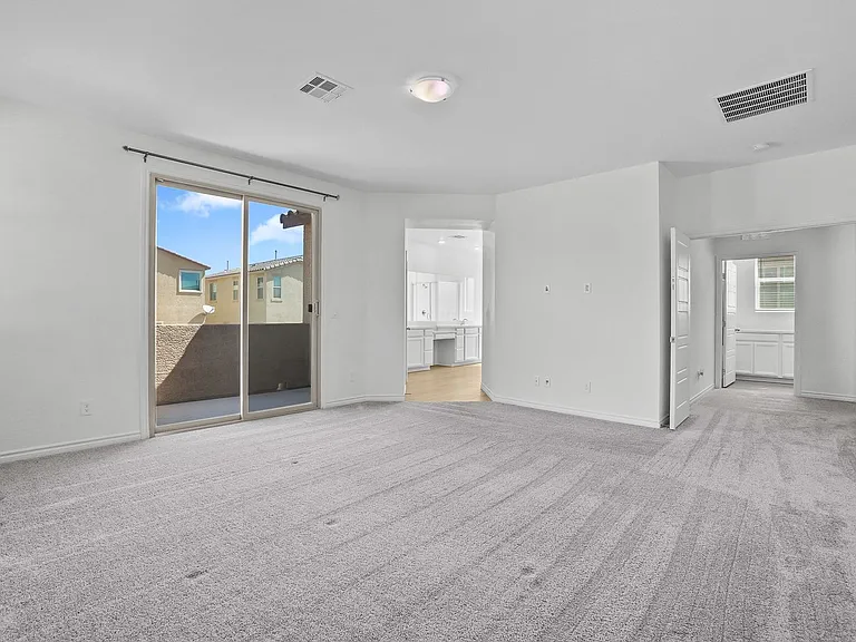 1118 Junipine Ave — Photo 13