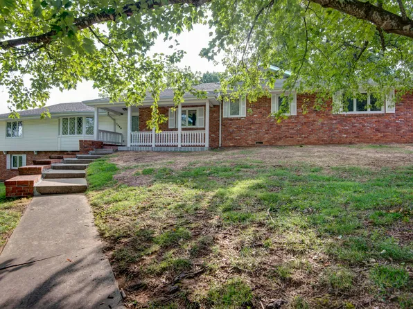 1508 S Essex Road, Springfield, MO 65809