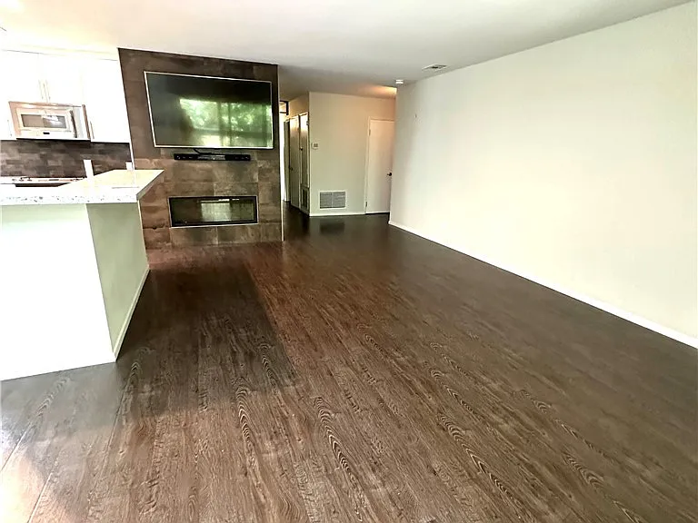 23653 Park Capri — Photo 3