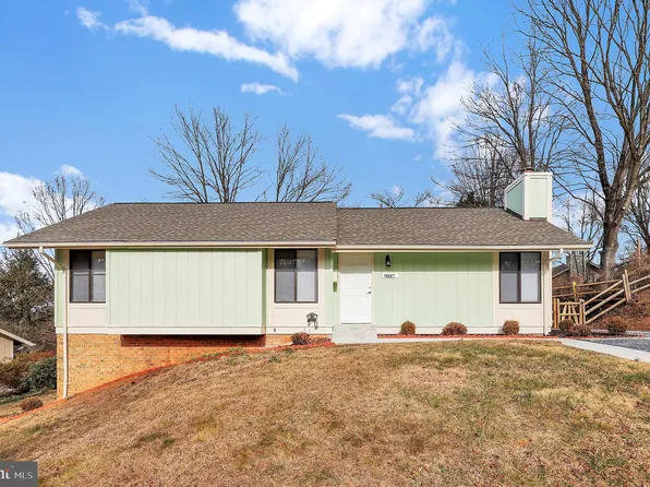 10607 Wayridge Dr, Montgomery Village, MD 20886
