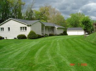 605 Apple Tree Rd, Harding, PA 18643