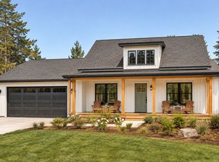 1504 Lakeview Dr, Connersville, IN 47331