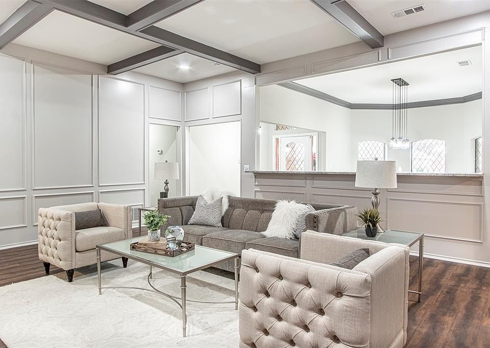 1st image of 2500 La Vida Pl
