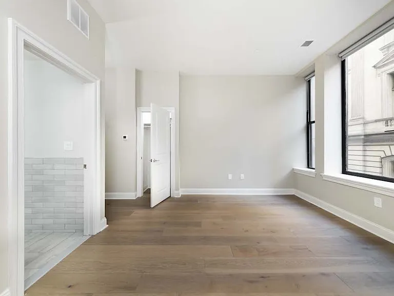 1411 Walnut Street — Photo 12