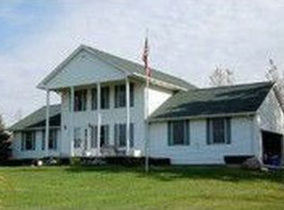 13085 Jennings Rd, Linden, MI 48451