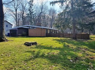 1965 Hanley Dr, Lake View, NY 14085