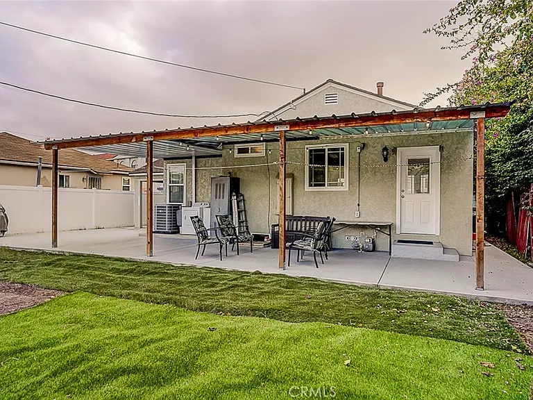 4909 W 117th St — Photo 55