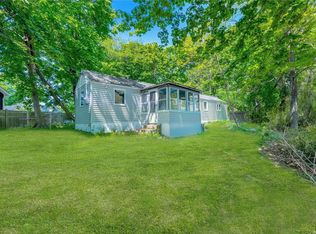 1175 Champlin Pl, Greenport, NY 11944
