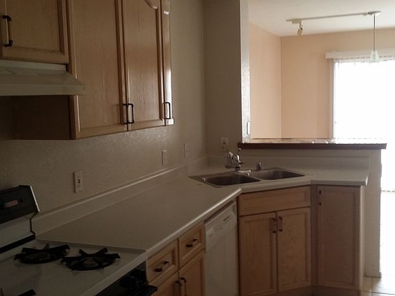 5th image of 7968 Cani Ave