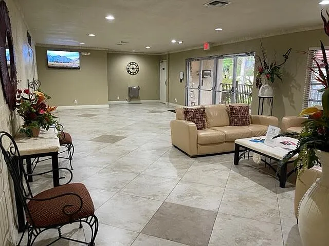 1020 Country Club Dr #406 — Photo 54
