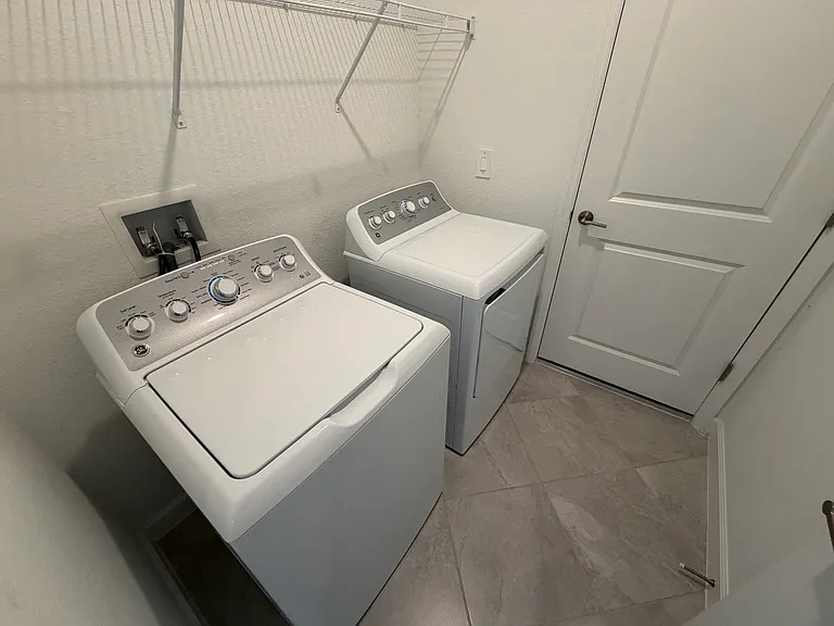 8493 Shore Lake Dr — Photo 23