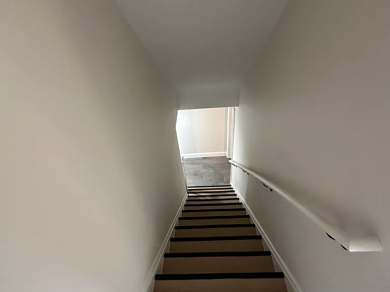 4725 Shamrock Ave — Photo 5