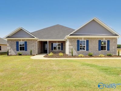 26121 Woodfield Dr, Athens, AL, 35613