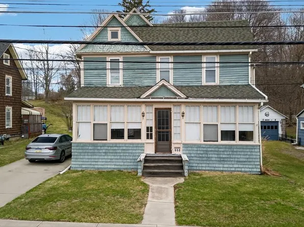 608 Lincoln St, Sayre, PA 18840