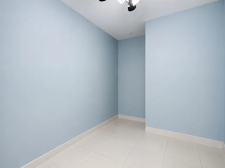 350 Revere Beach Blvd #Penthouse 12 — Photo 6