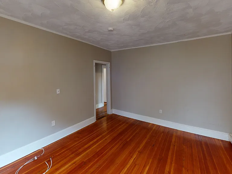 12 Estrella St #1 — Photo 5