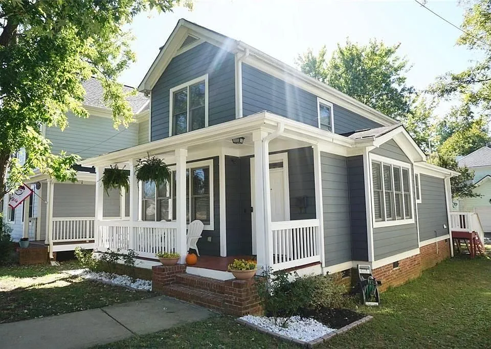 85 Hammock Pl SE