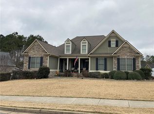15 Red Bud Ln, Dallas, GA 30132