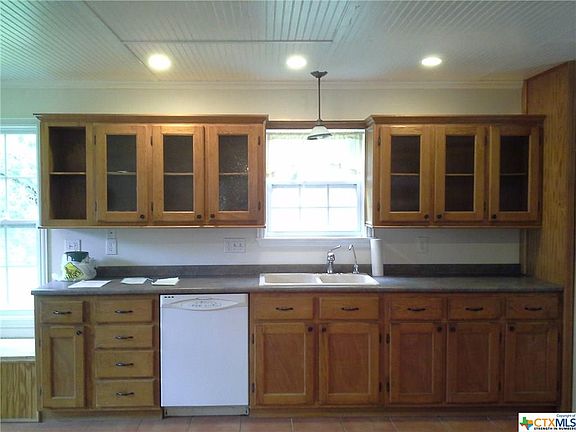 3rd image of 1561 Lavaca