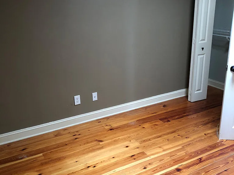 377 King St #205 — Photo 7