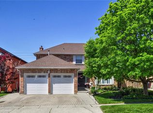 123 Cranston Ave, Cambridge, ON N1T1J7