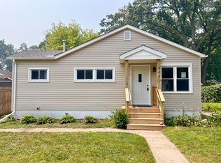 444 S Liberty Pl, Hobart, IN 46342