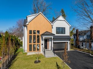 125 Tudor Oval, Westfield, NJ 07090