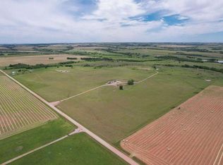 S 2150th Rd, Foss, OK 73647