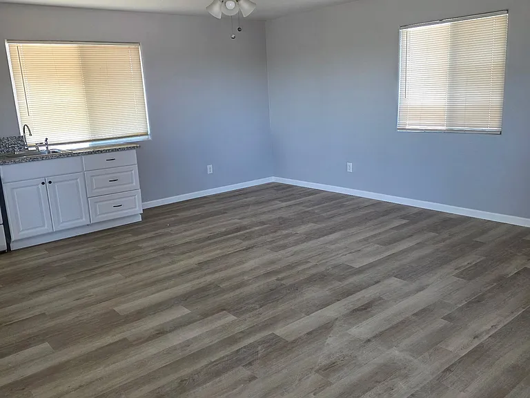5063 Central Ave — Photo 16
