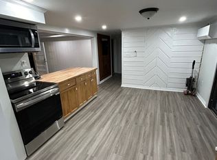 8727 Hurst Ave #B, Savannah, GA 31406