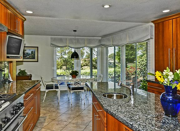 5th image of 454 Pebble Beach Dr