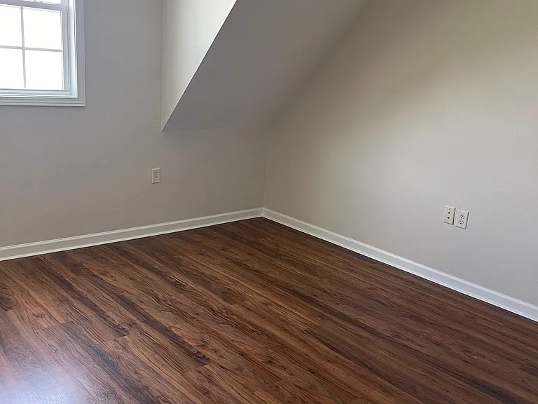 1248 Susan Way — Photo 14